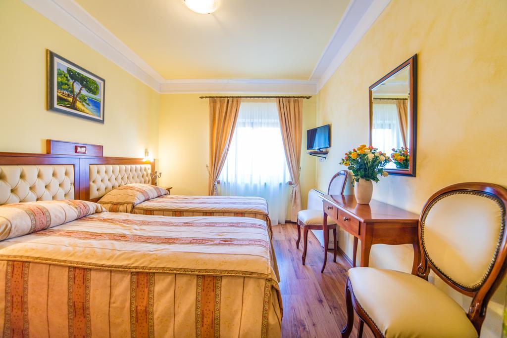 Aparthotel Katalyma 828 Канфанар Экстерьер фото